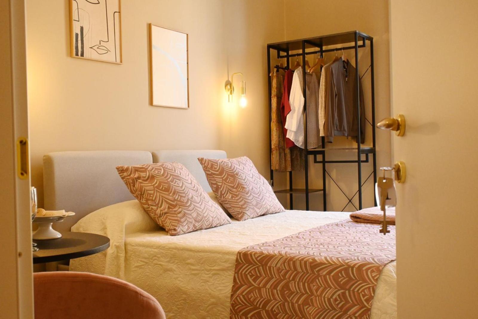 Ta-49 Bed E Breakfast Bed & Breakfast Napoli Bagian luar foto
