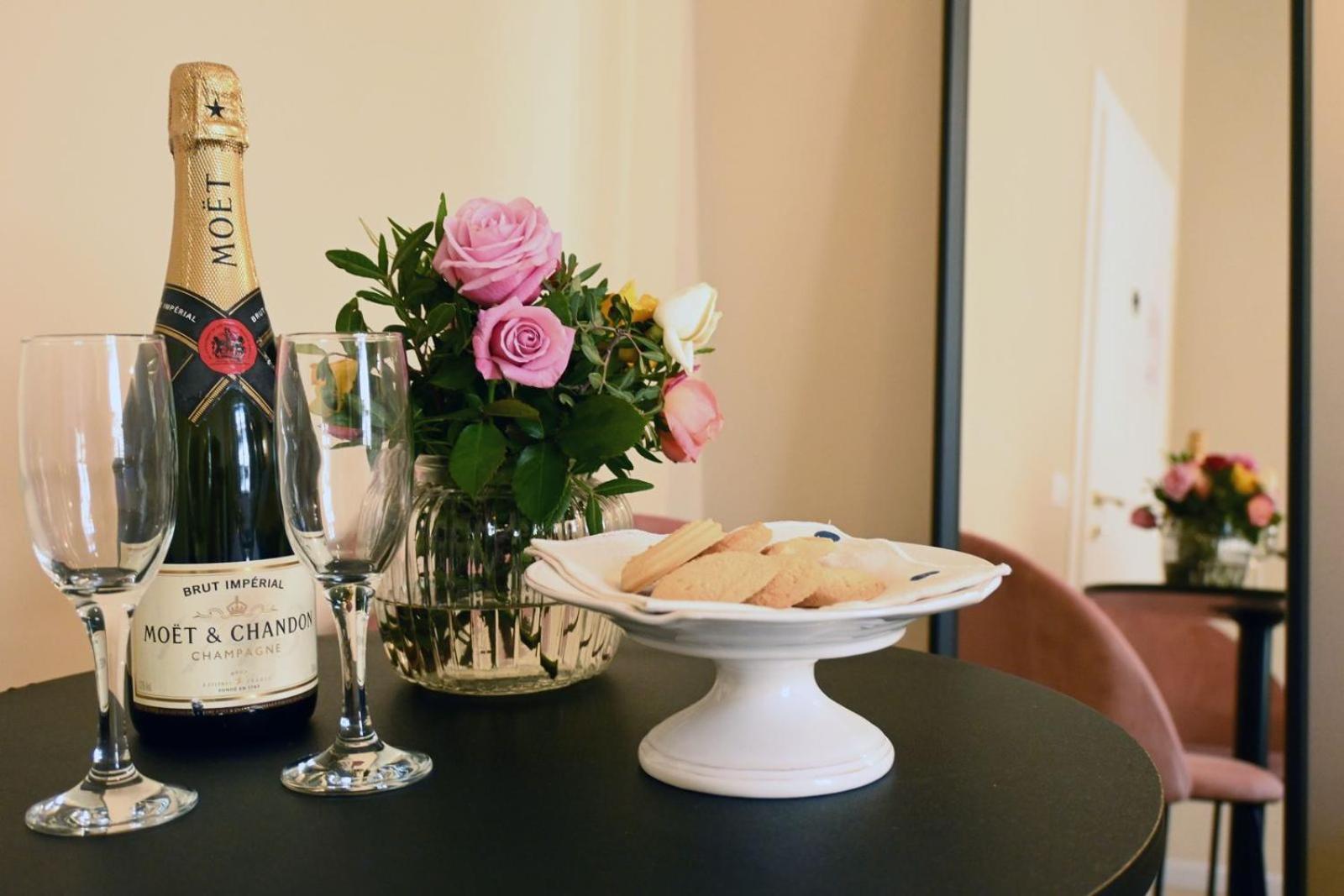 Ta-49 Bed E Breakfast Bed & Breakfast Napoli Bagian luar foto