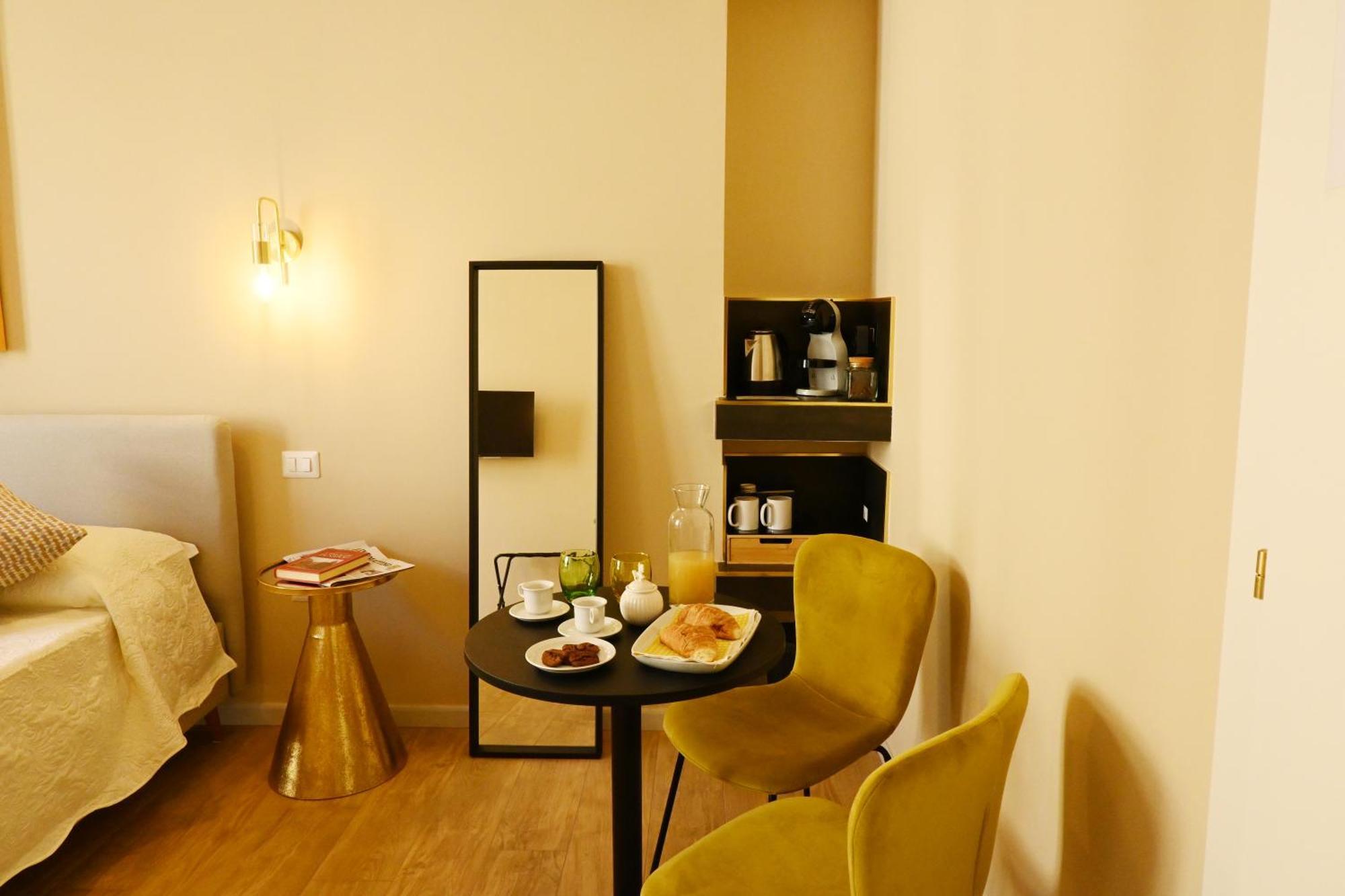 Ta-49 Bed E Breakfast Bed & Breakfast Napoli Bagian luar foto
