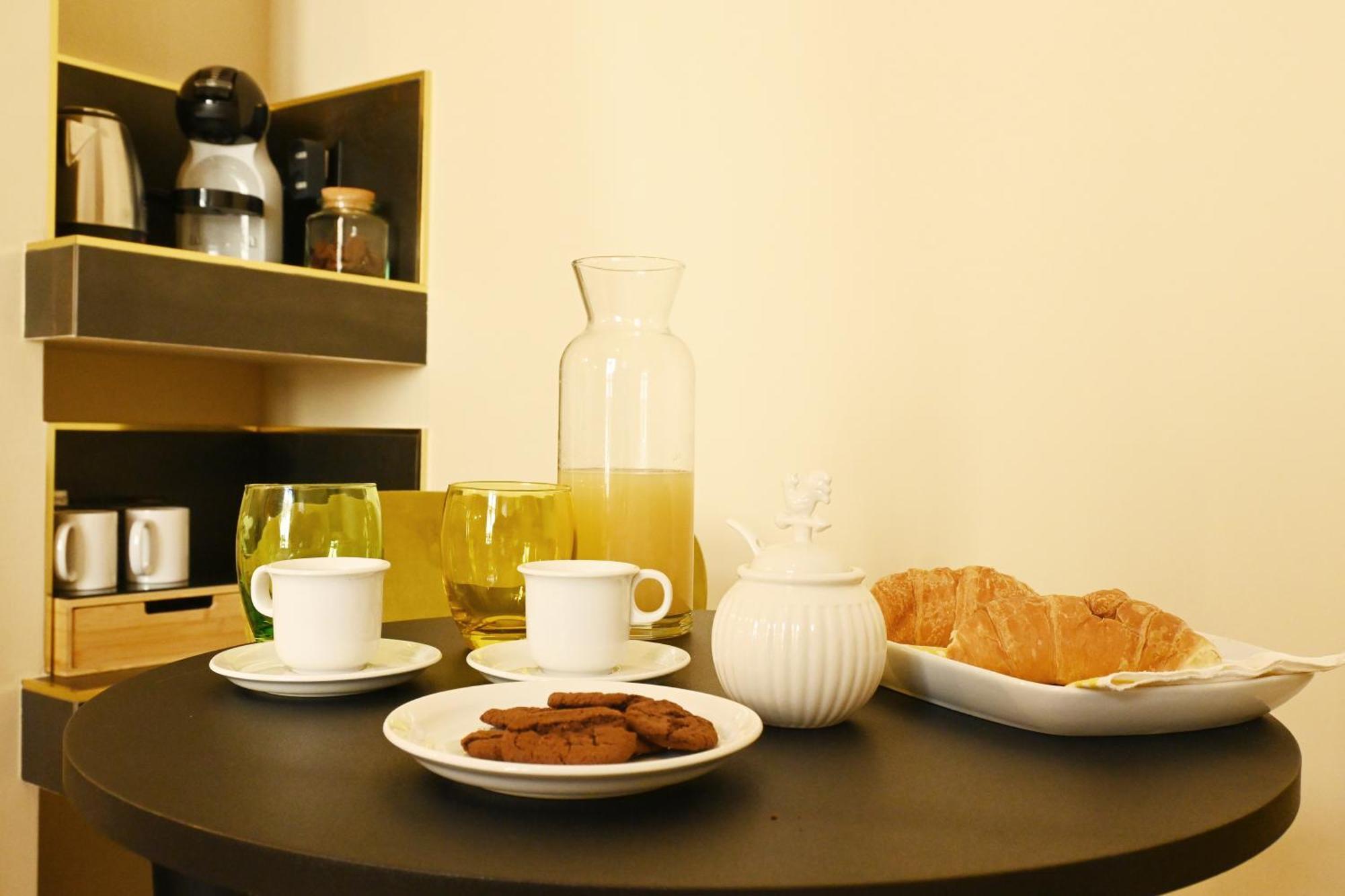 Ta-49 Bed E Breakfast Bed & Breakfast Napoli Bagian luar foto